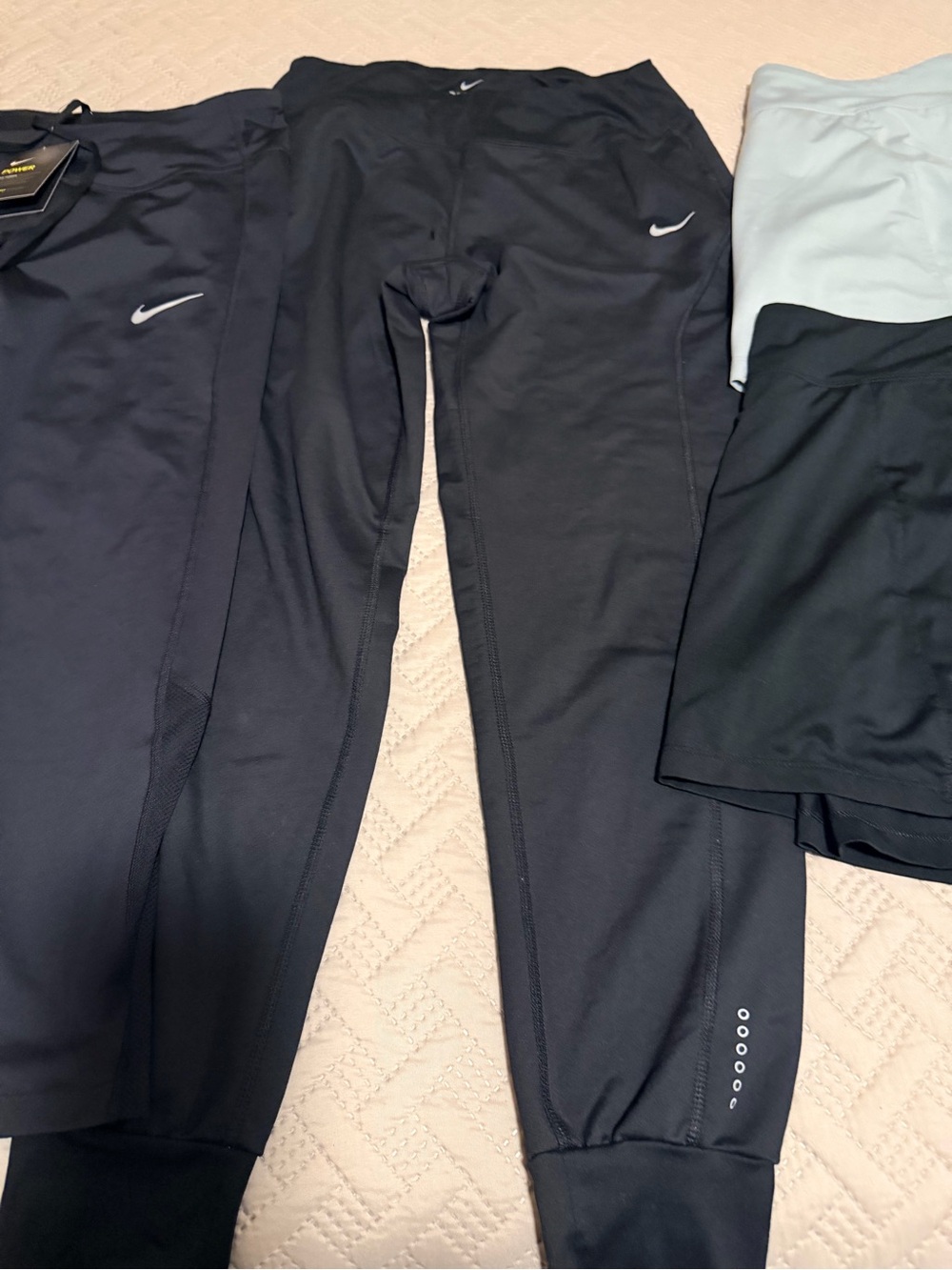 Nike bundle - Picture 3 of 4